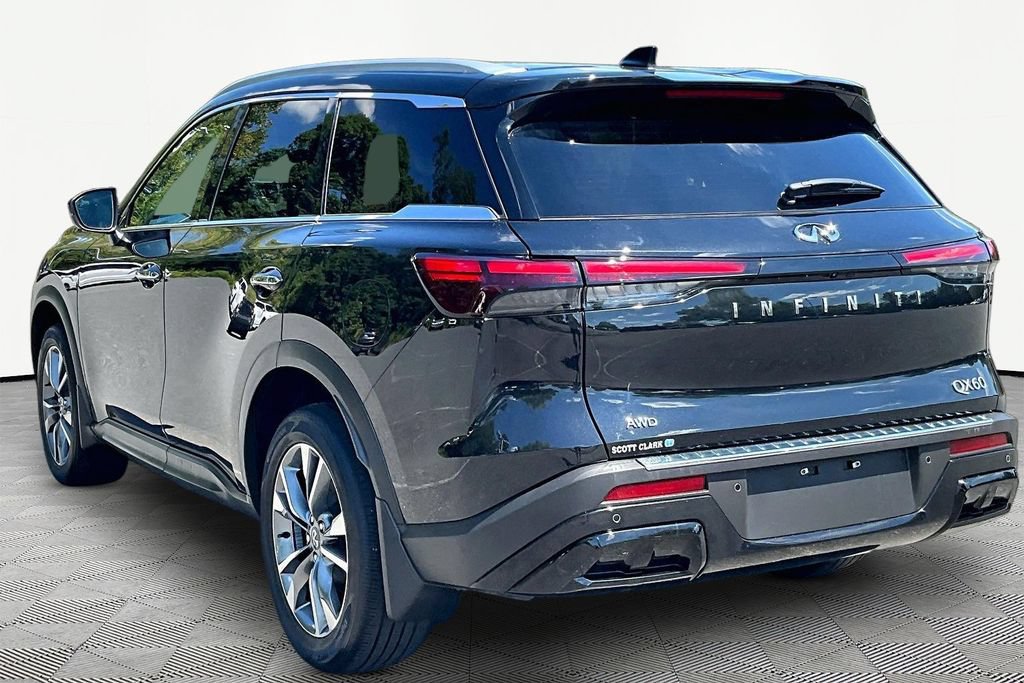 Used 2023 INFINITI QX60 Luxe AWD/4WD image 5