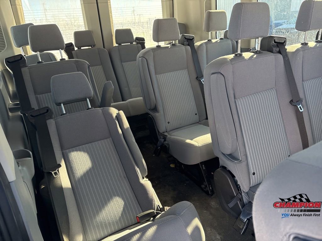 Used 2019 Ford Transit 350 XLT image 28