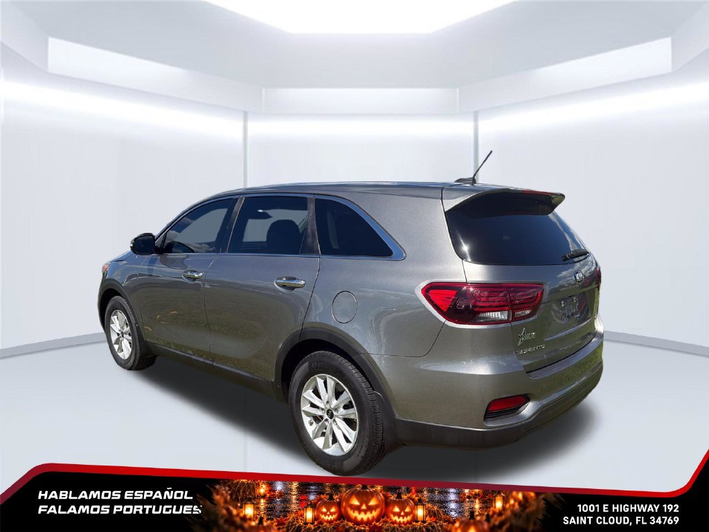 Used 2019 Kia Sorento FWD image 3