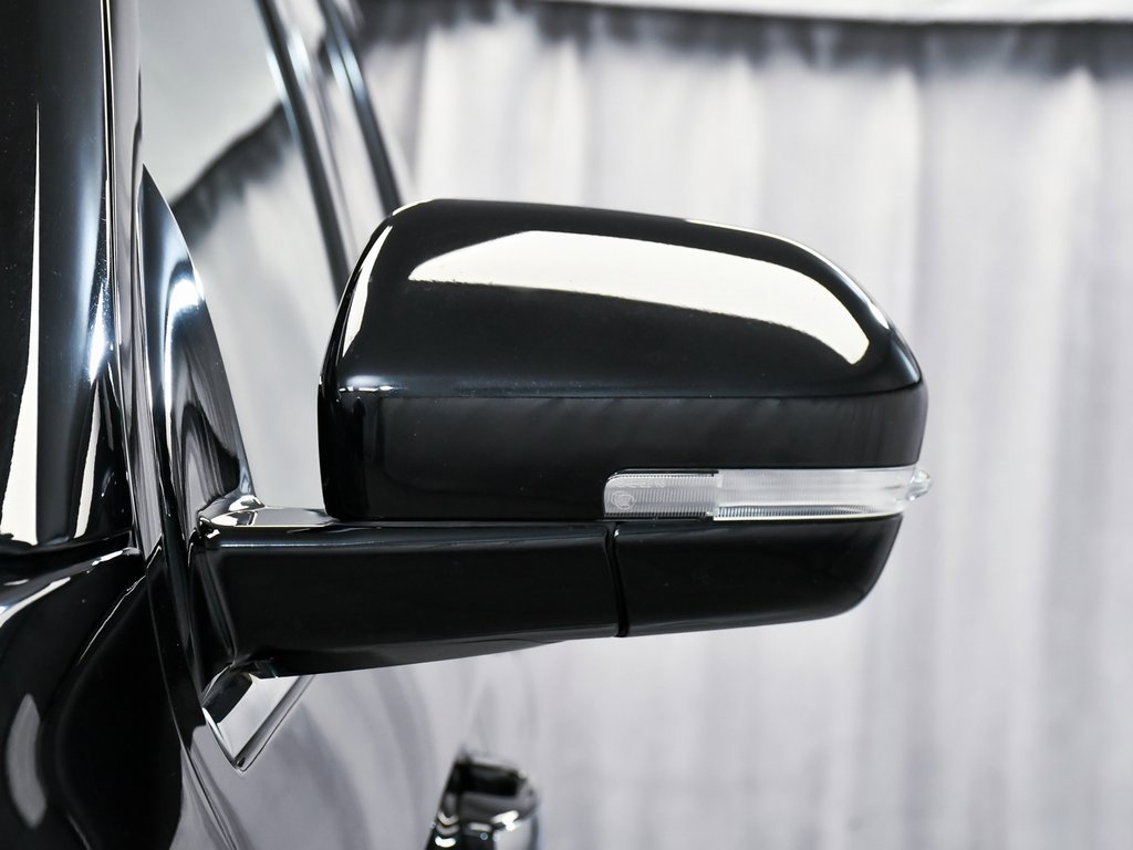 Used 2023 Ford Expedition Limited image 80