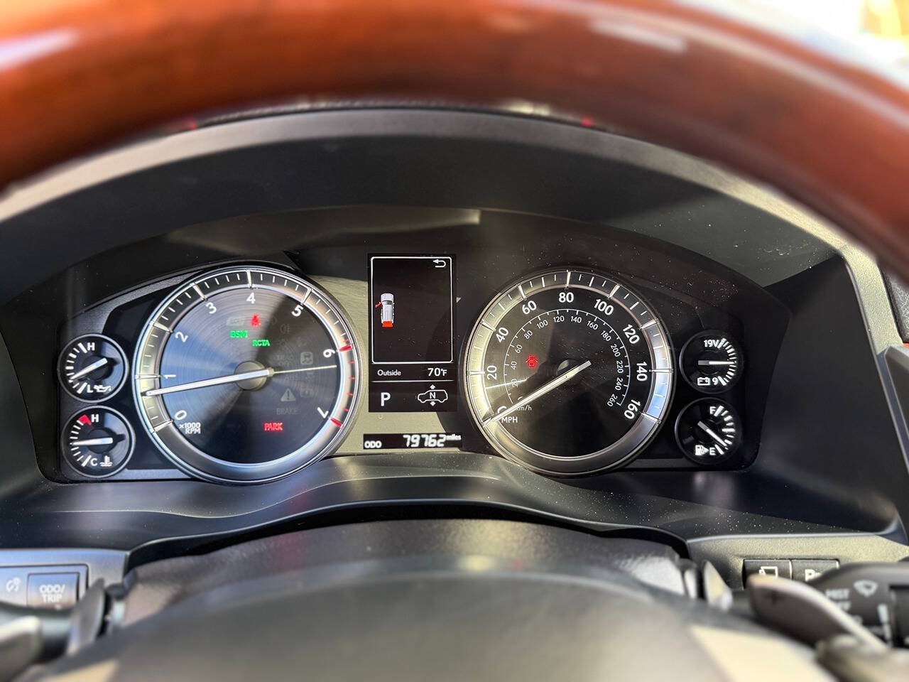 Used 2017 Lexus LX 570 4WD w/ Luxury Package image 55