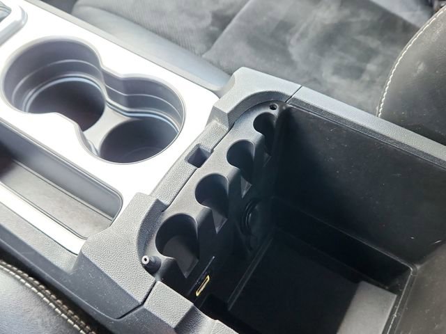 Used 2012 Dodge Challenger SRT8 w/ Premium Sound Group image 44