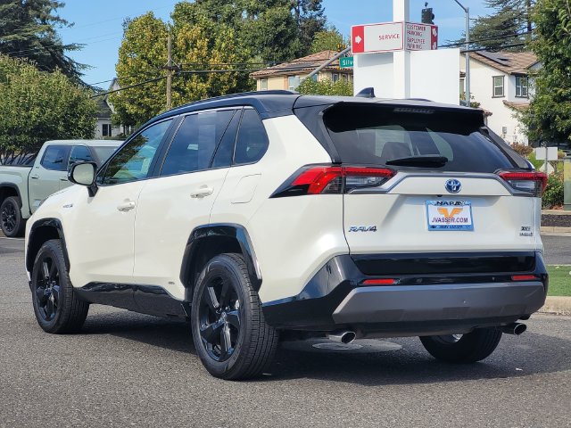Certified 2020 Toyota RAV4 XSE AWD/4WD image 8