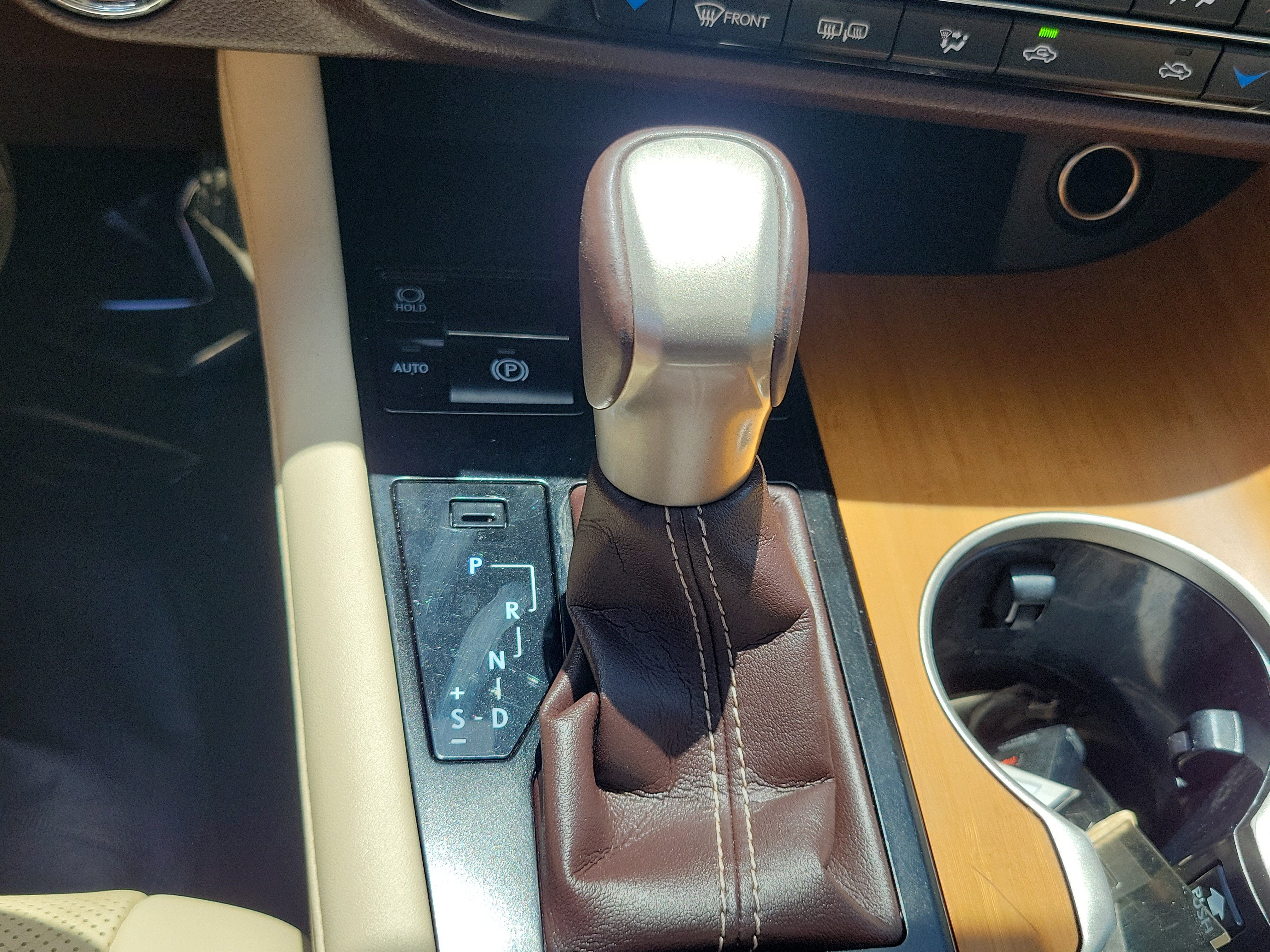 Used 2016 Lexus RX 350 AWD w/ Premium Package image 30
