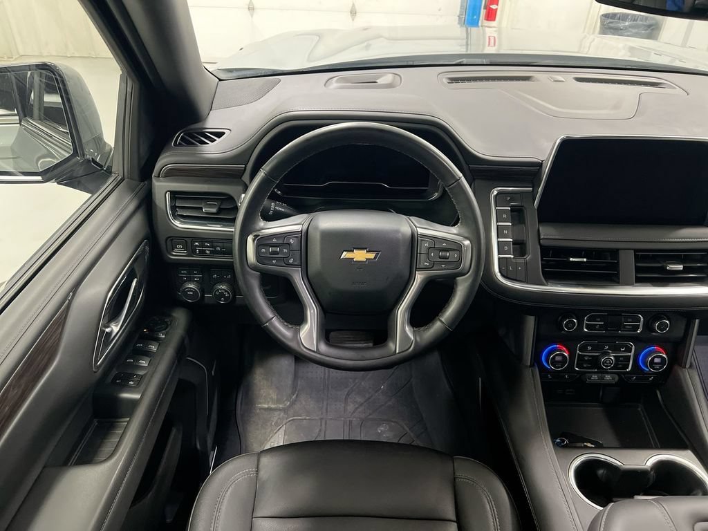 Used 2023 Chevrolet Tahoe LT w/ Luxury Package AWD/4WD image 11