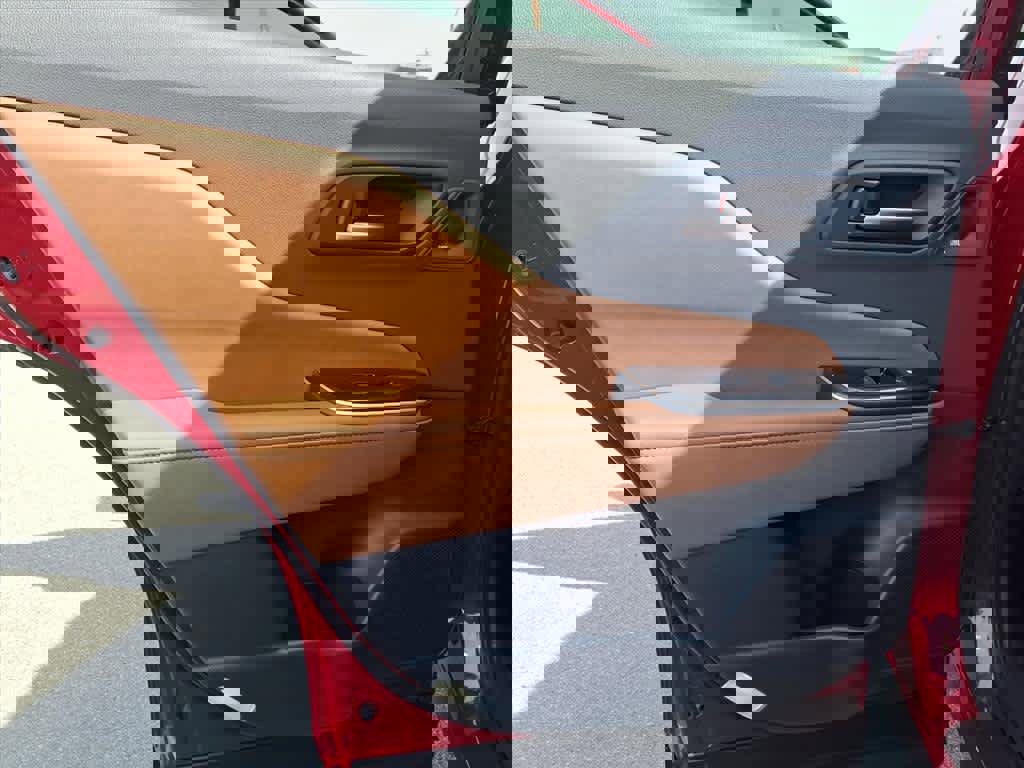 Used 2026 Toyota Crown Limited image 18