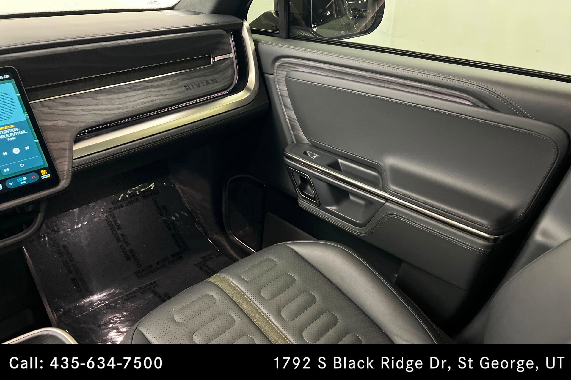 Used 2022 Rivian R1S Launch Edition image 10