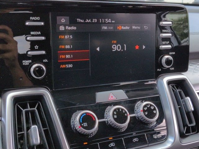 Used 2022 Kia Sorento LX FWD image 11