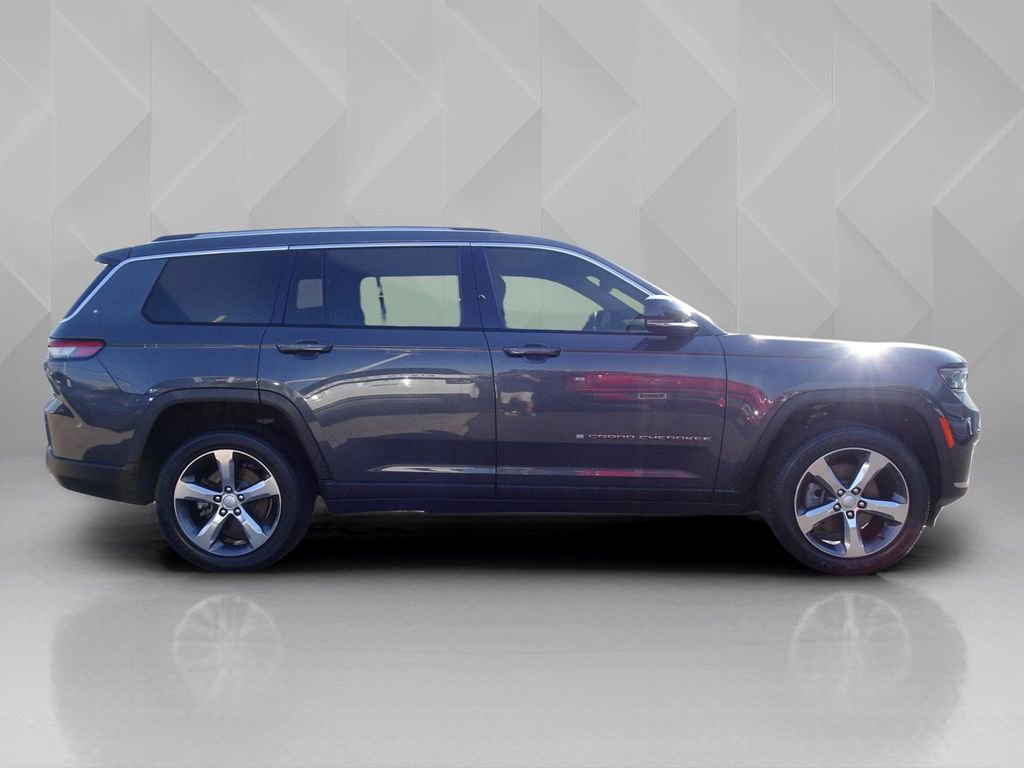 Used 2022 Jeep Grand Cherokee L Limited AWD/4WD image 6