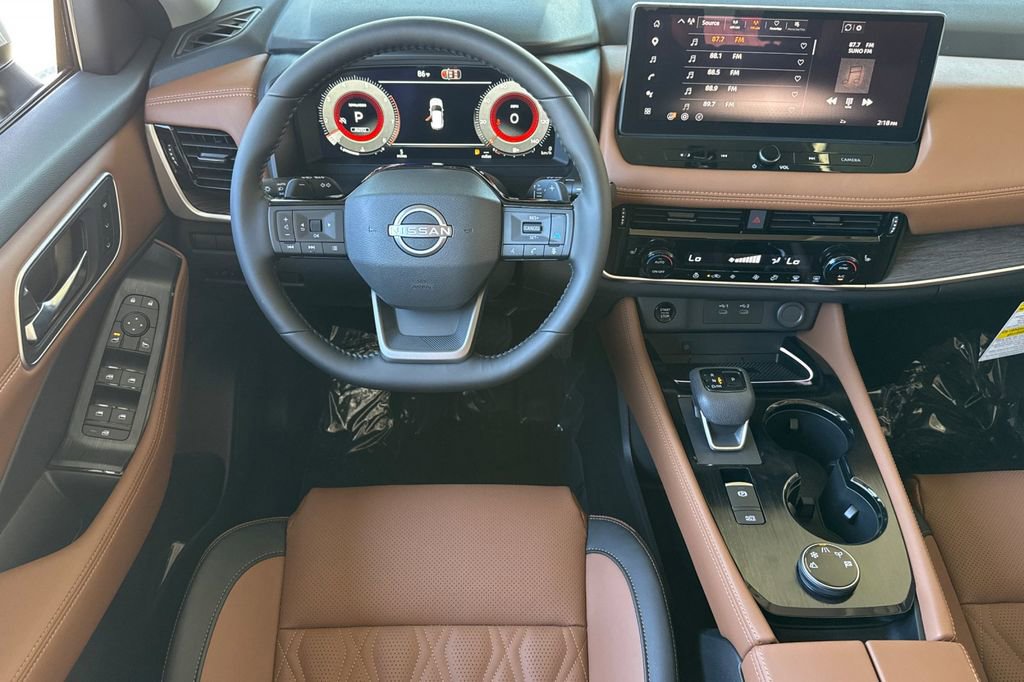 New 2026 Nissan Rogue Platinum image 11