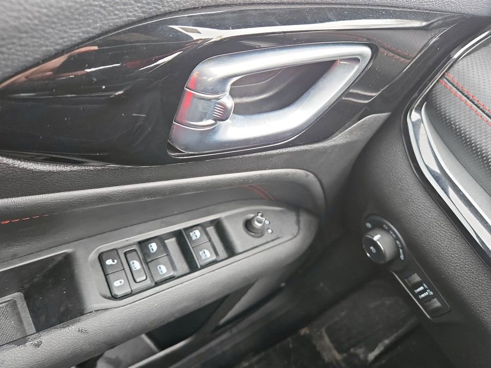 Used 2025 Jeep Compass Trailhawk image 21