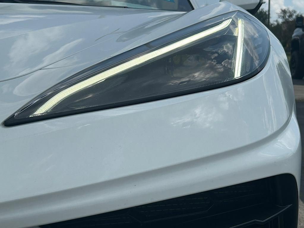 Used 2024 Chevrolet Corvette Stingray Premium Cpe w/ 3LT image 11