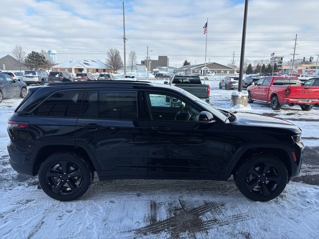 New 2026 Jeep Grand Cherokee Limited image 5