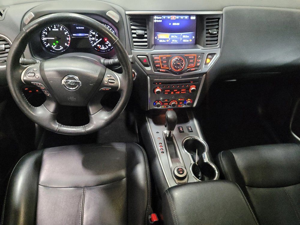Used 2019 Nissan Pathfinder SL image 22