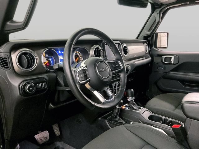 Used 2018 Jeep Wrangler Unlimited Sahara AWD/4WD image 12
