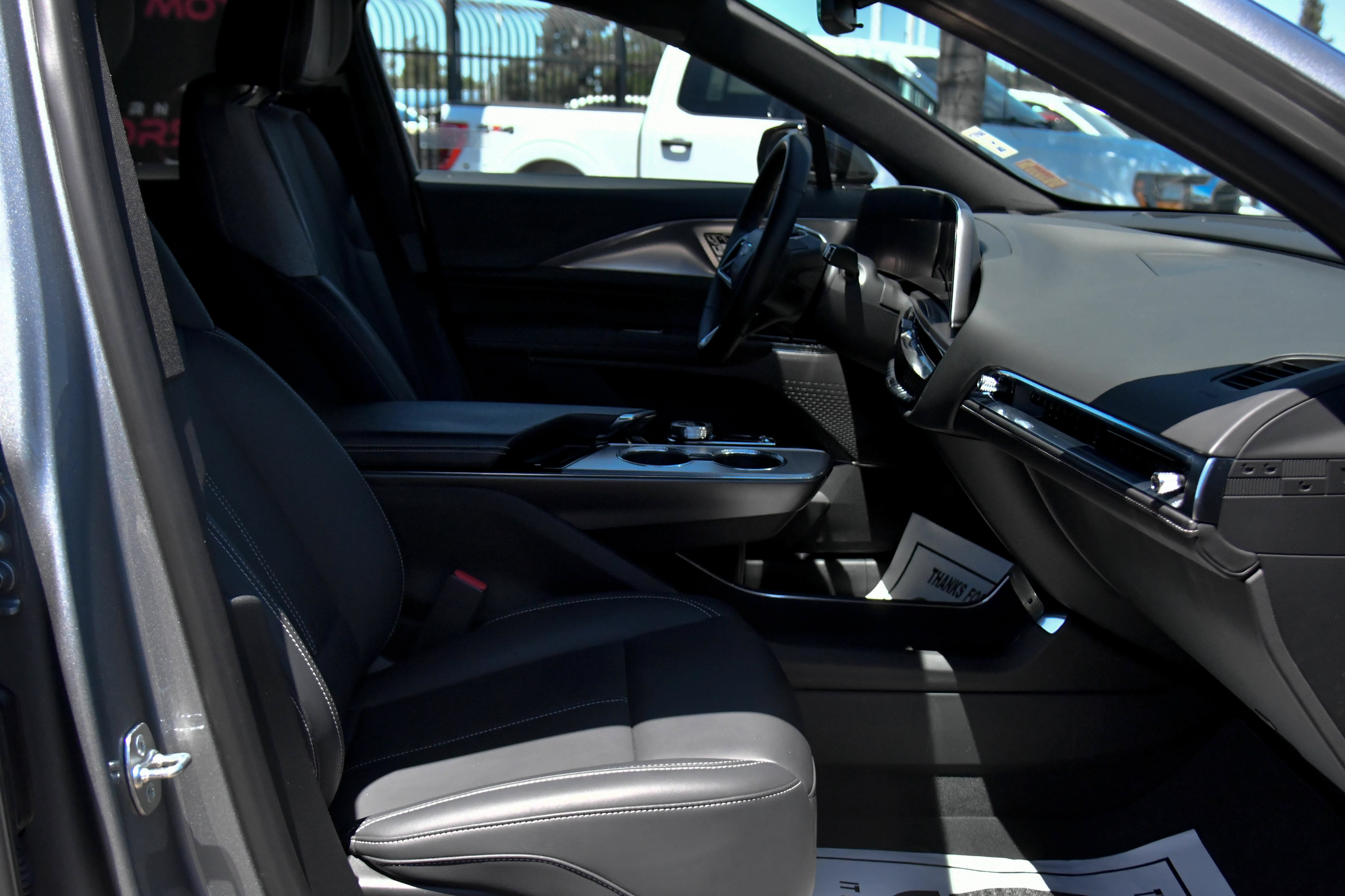 Used 2024 Cadillac Lyriq Tech RWD image 51