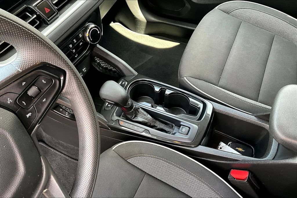 Used 2025 Chevrolet TrailBlazer LT AWD/4WD image 18