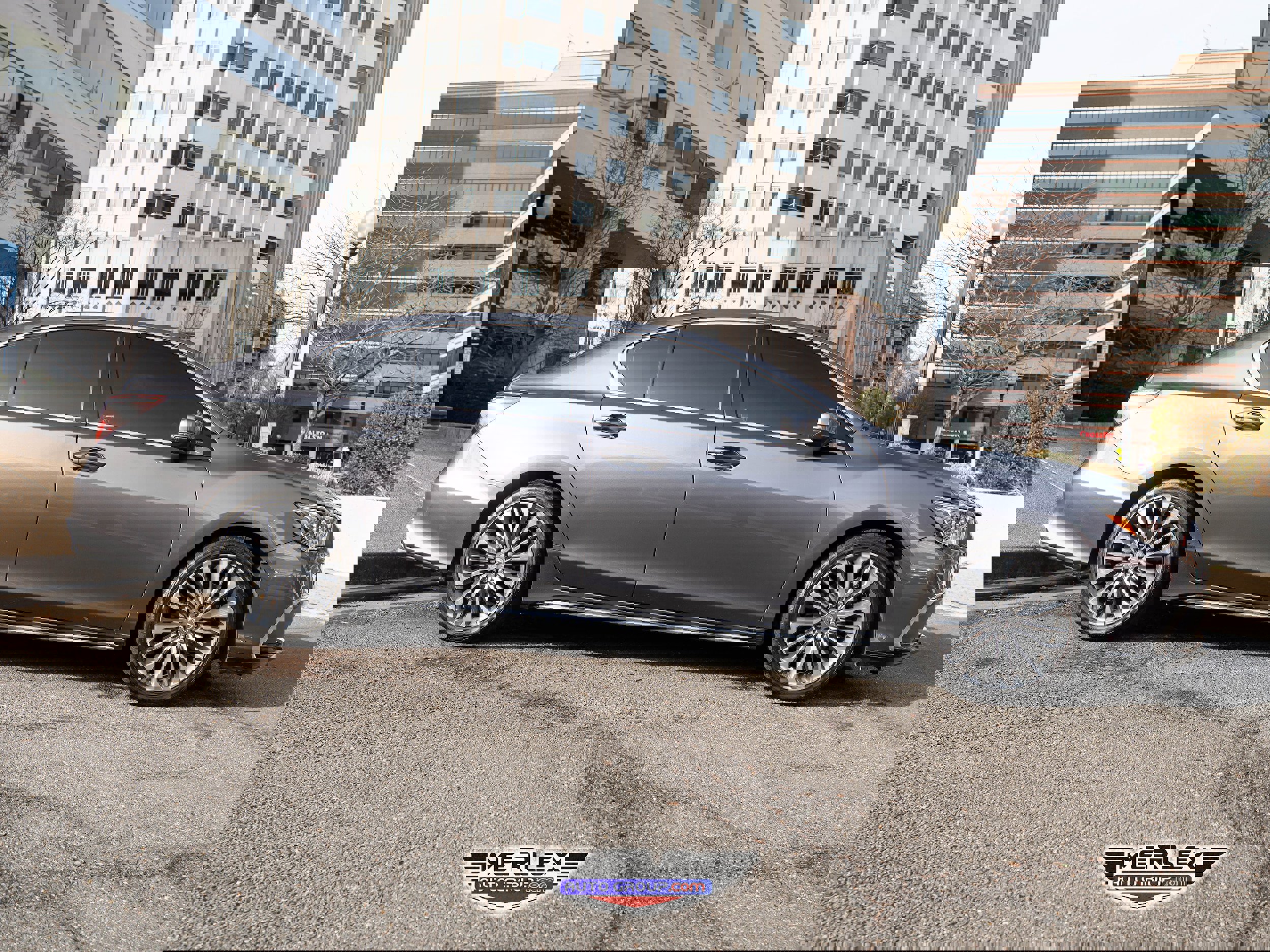 Used 2018 Acura RLX w/ Technology Package image 8