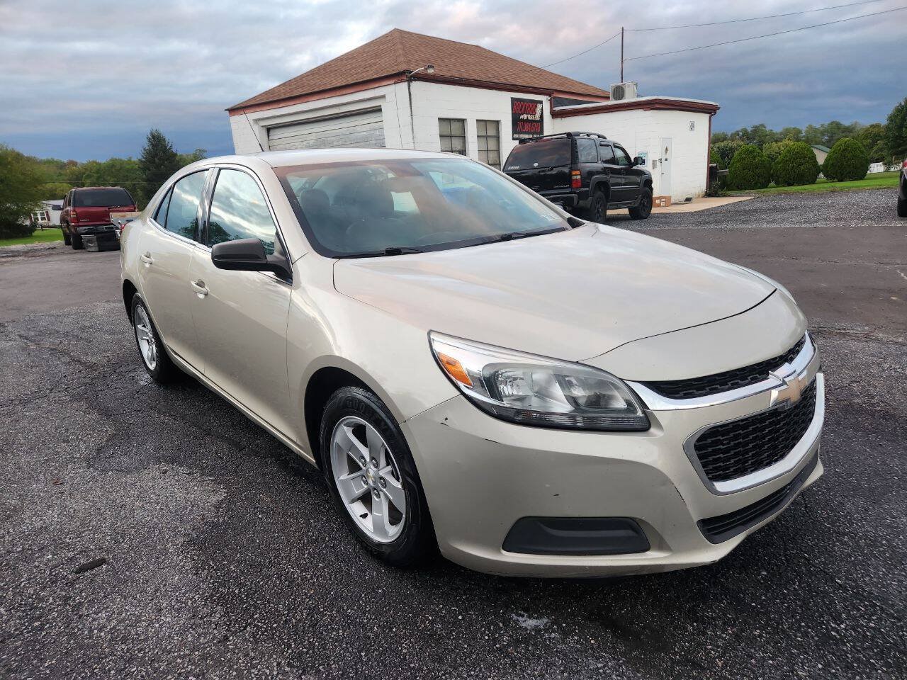 Used 2015 Chevrolet Malibu LS FWD image 1