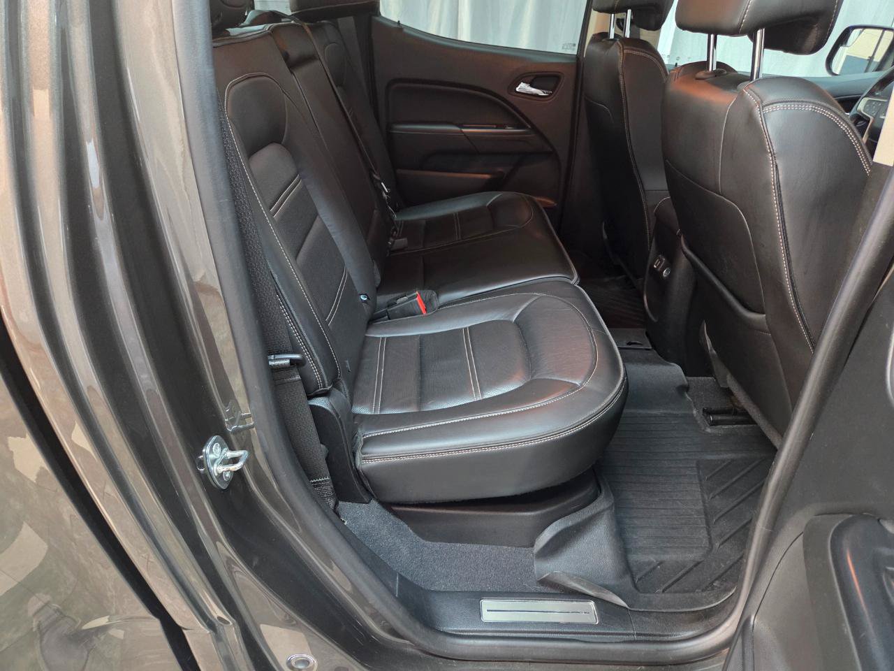 Used 2020 GMC Canyon Denali AWD/4WD image 17