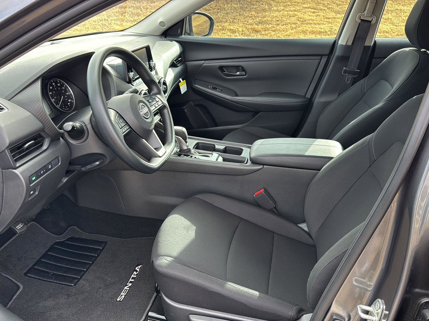 Used 2025 Nissan Sentra S w/ Trunk Package image 8