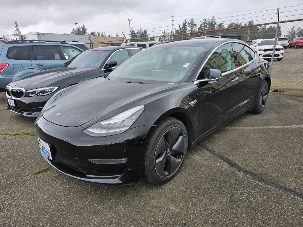 Used 2019 Tesla Model 3 Standard Range Plus image 3