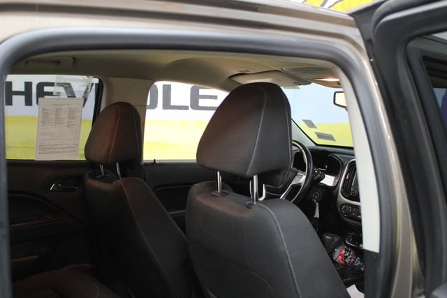 Used 2016 GMC Canyon SLE w/ SLE Convenience Package RWD image 10