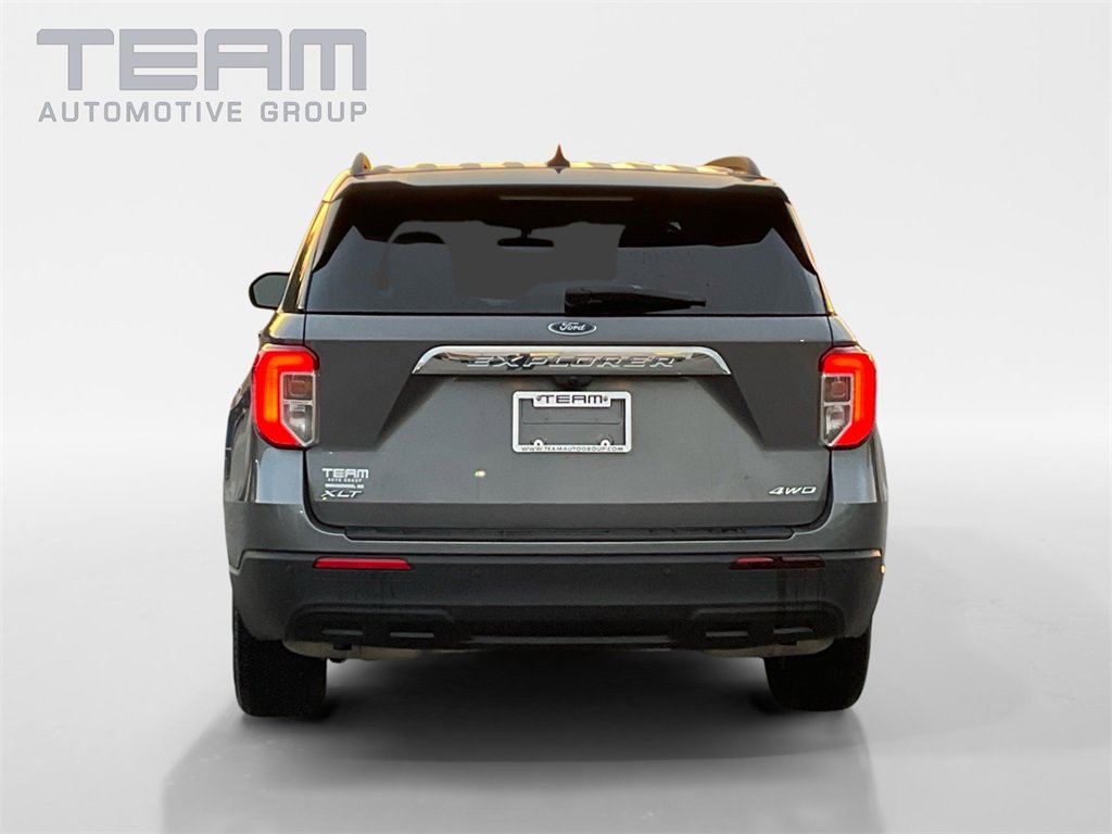 Used 2023 Ford Explorer XLT image 6