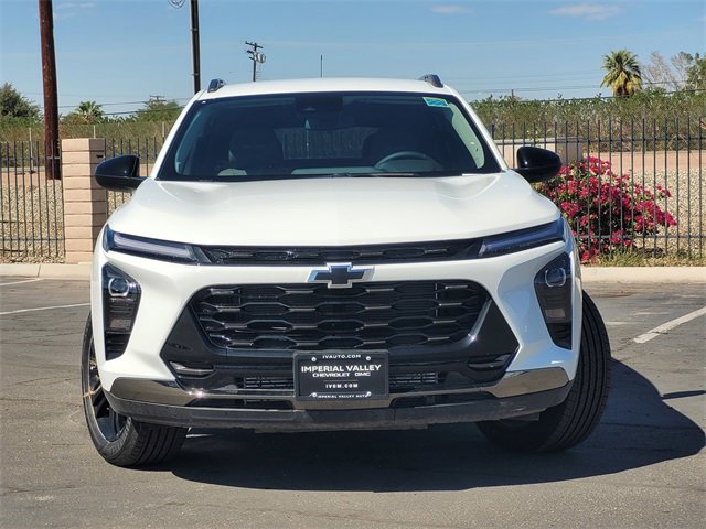 New 2025 Chevrolet Trax ACTIV w/ Driver Confidence Package image 2