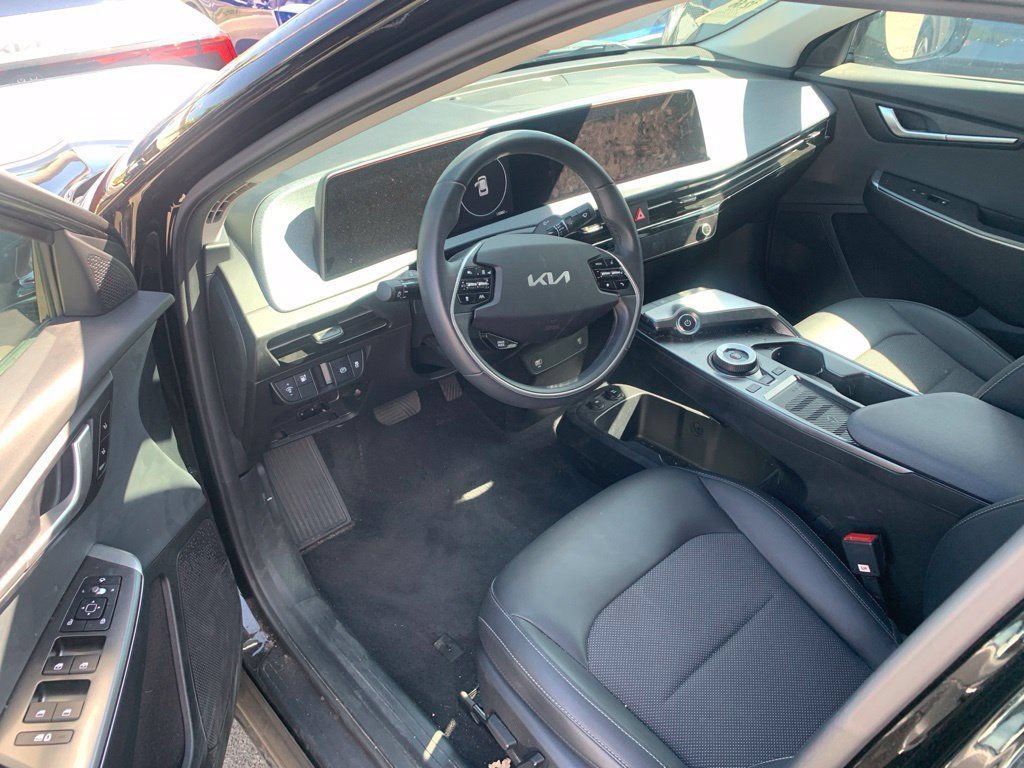 Certified 2024 Kia EV6 Light RWD image 11