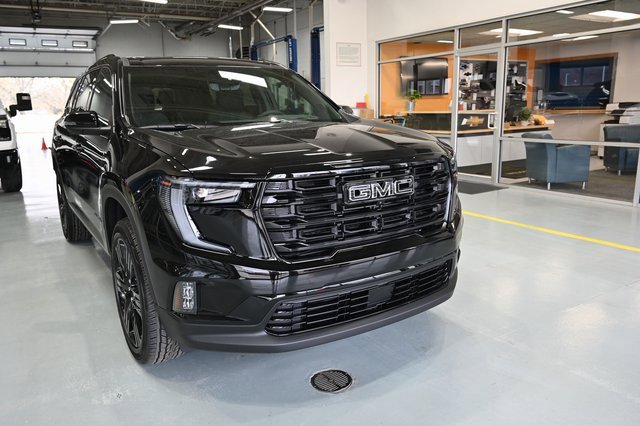 New 2026 GMC Acadia Elevation w/ Black Edition image 4
