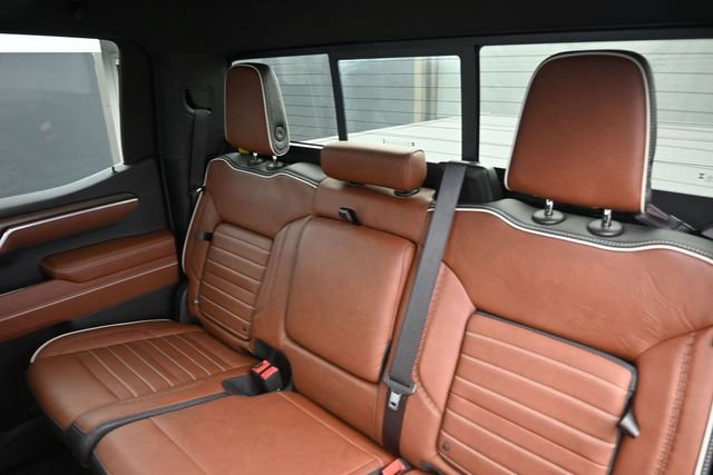 Used 2025 GMC Sierra 1500 Denali Ultimate AWD/4WD image 16