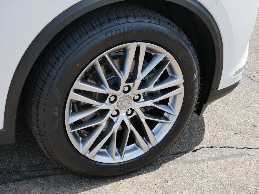 Used 2022 Acura MDX SH-AWD w/ Advance Package image 11