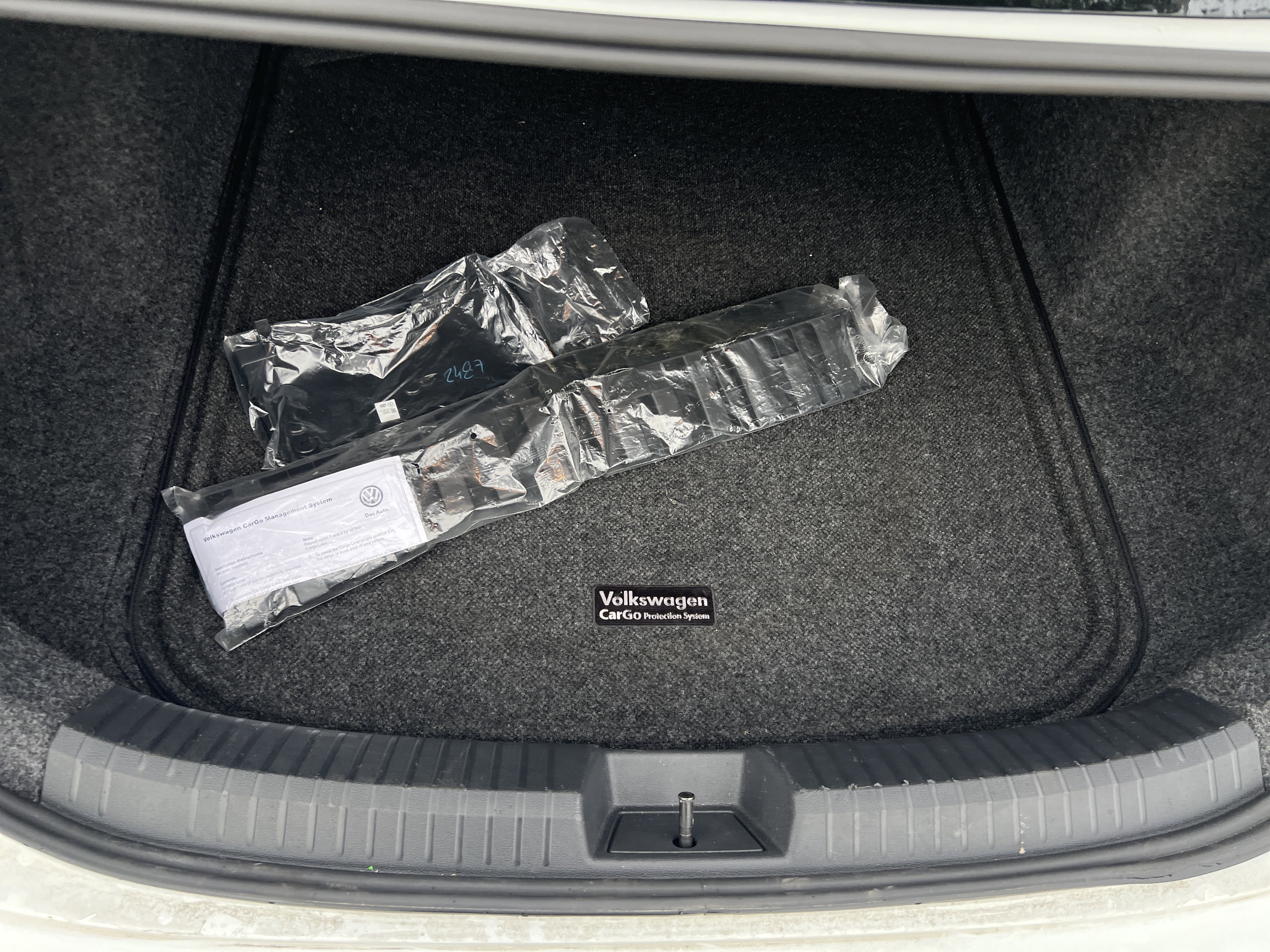 Certified 2025 Volkswagen Jetta Sport image 30