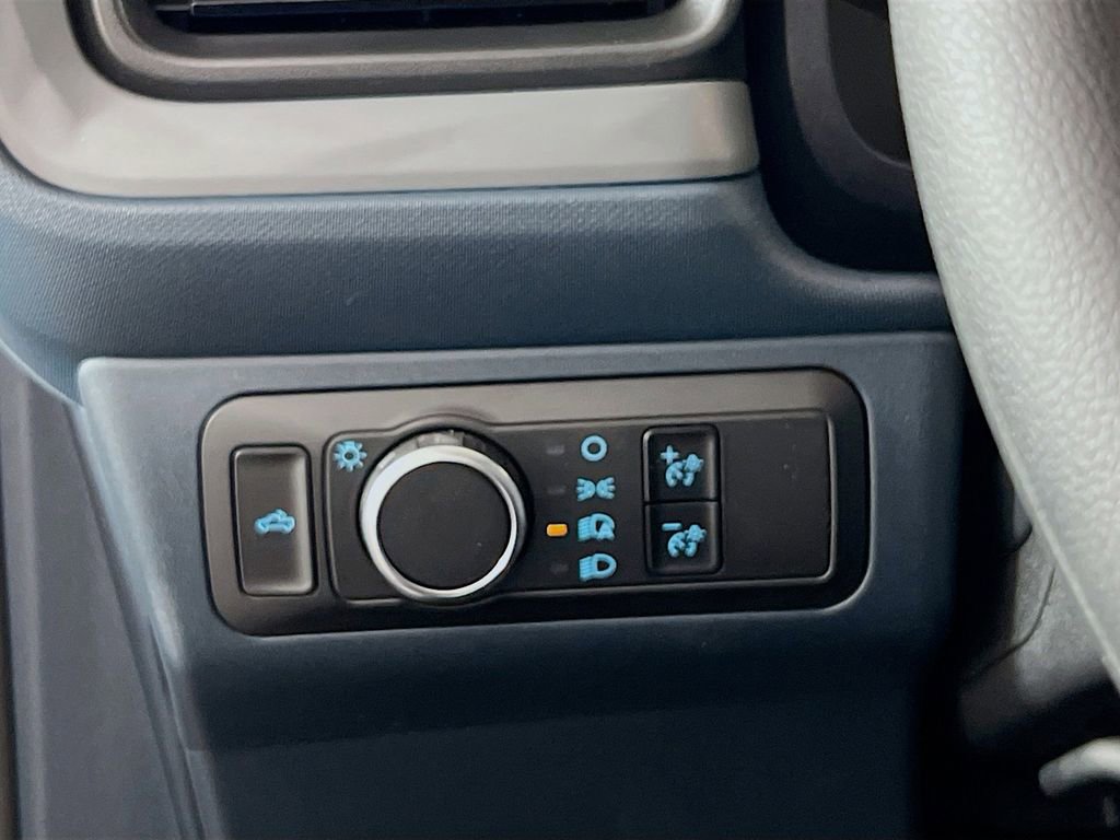 New 2026 Ford Maverick XL image 18