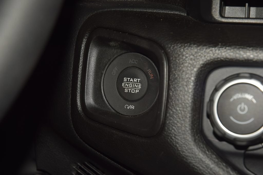 Used 2024 Jeep Wrangler Unlimited Sport AWD/4WD image 26