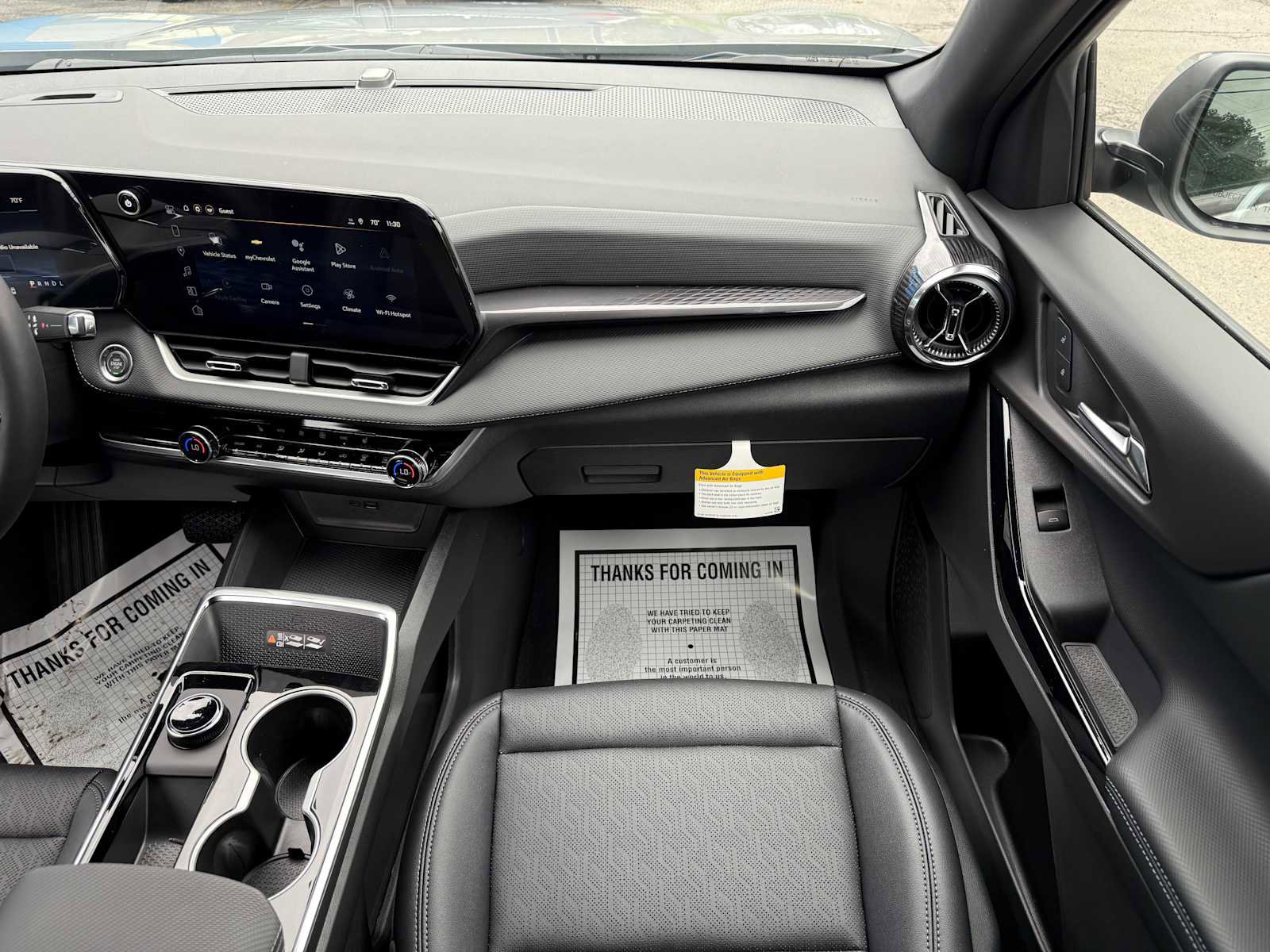 New 2026 Chevrolet Equinox LT w/ Convenience Package II image 11