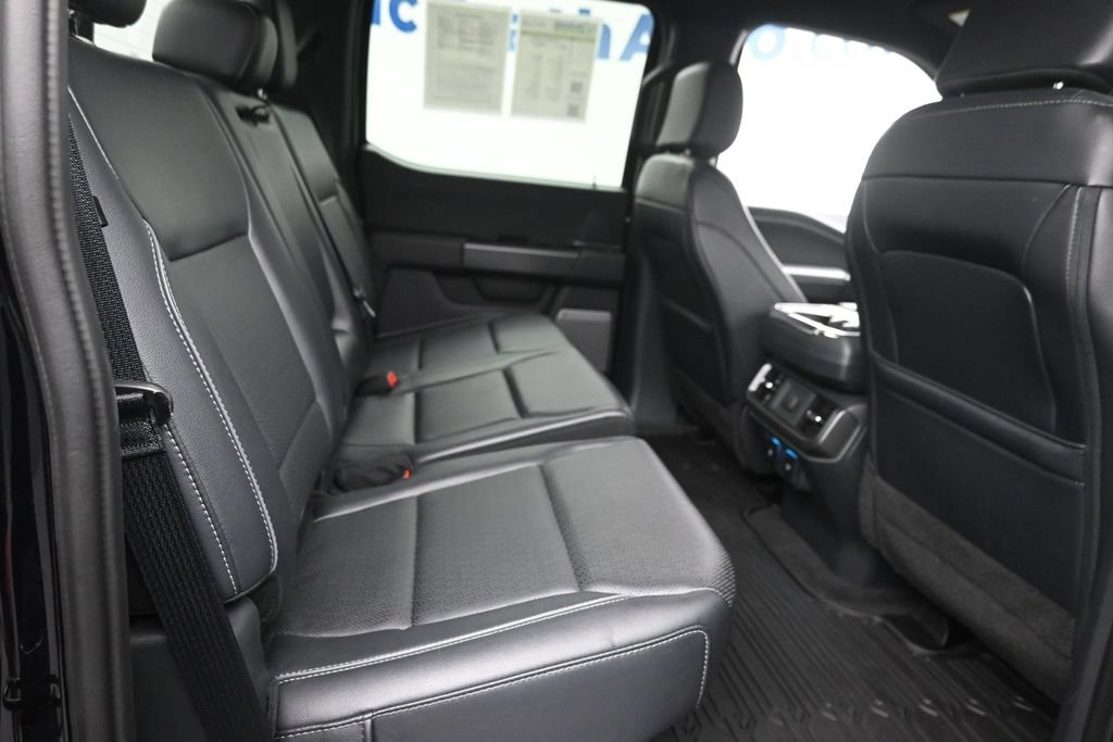 Used 2025 Ford F150 Lariat w/ Equipment Group 501A Mid AWD/4WD image 10