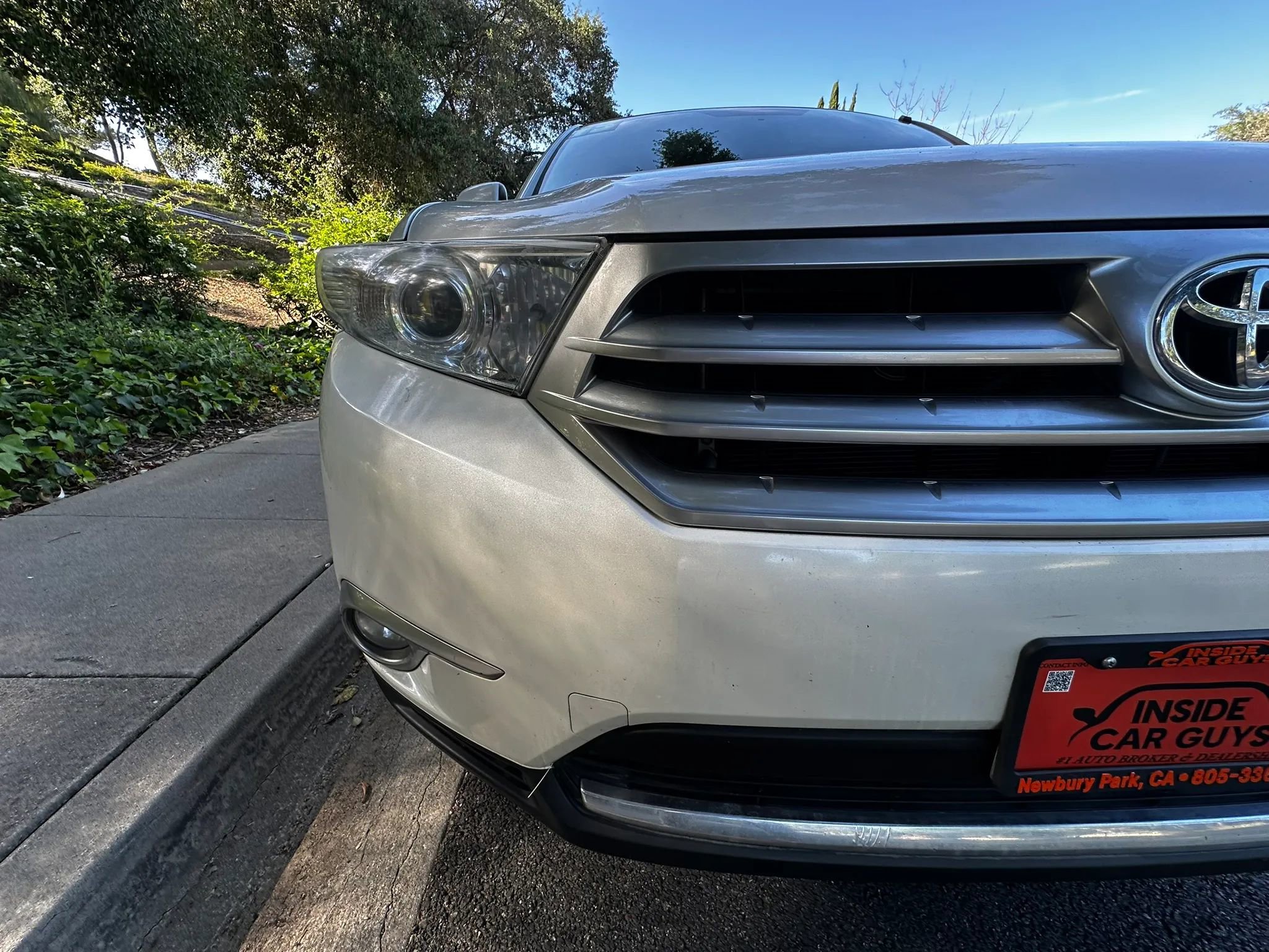 Used 2013 Toyota Highlander SE FWD image 13