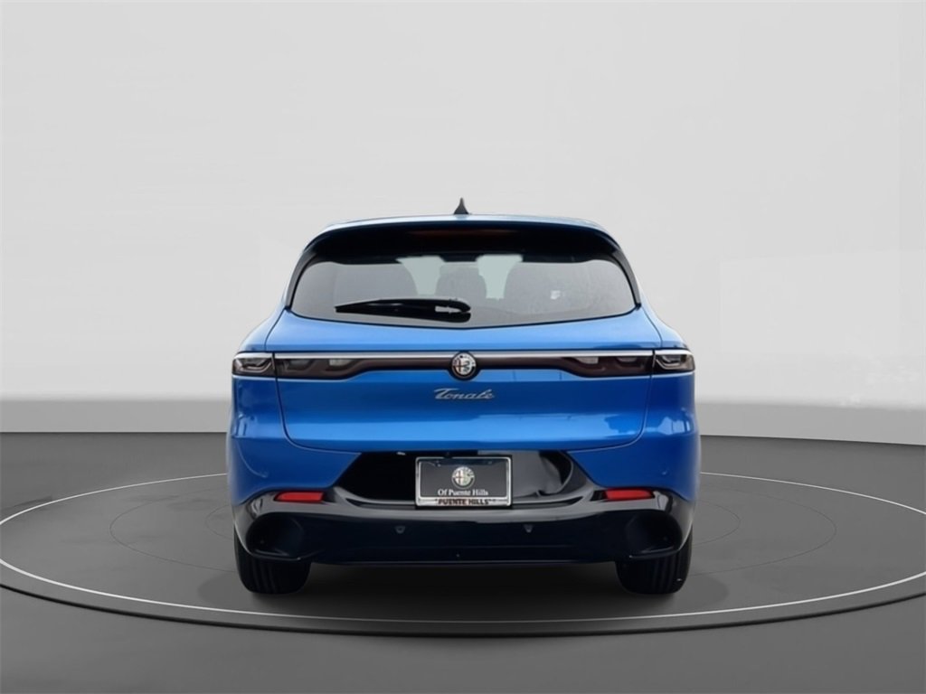 New 2025 Alfa Romeo Tonale w/ Premium Package image 5