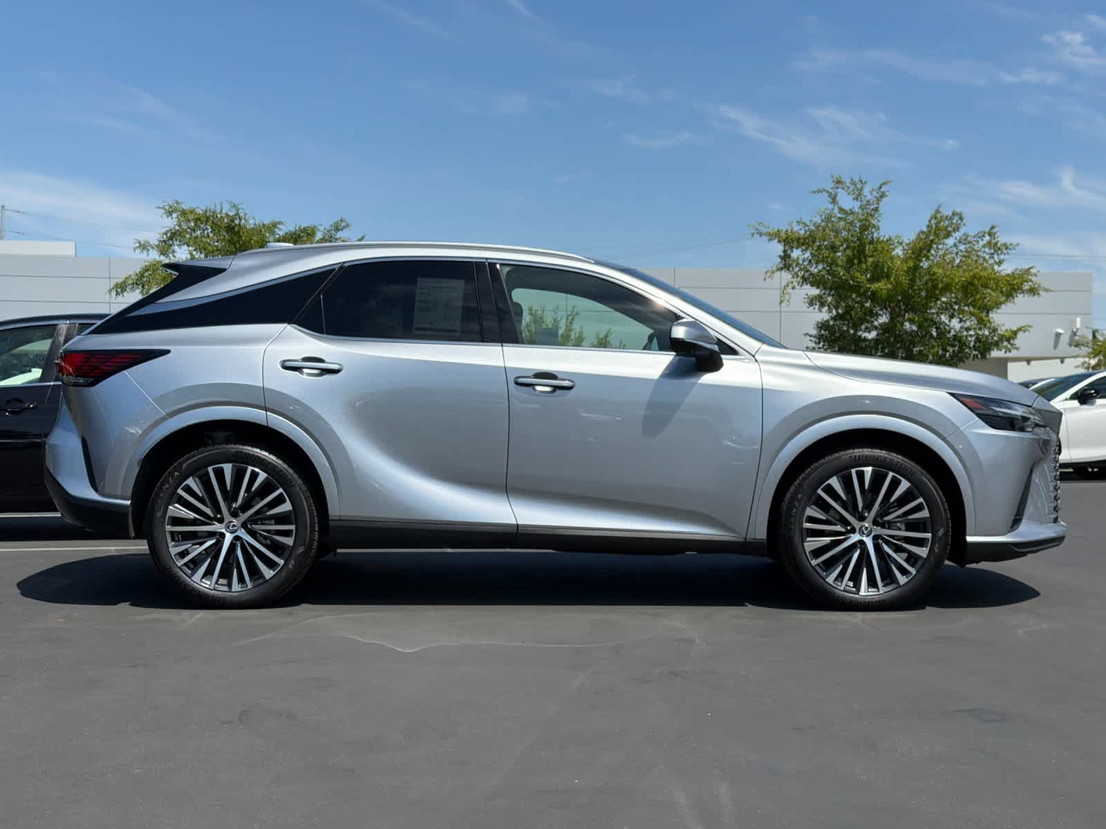 Certified 2023 Lexus RX 350 Premium Plus w/ Cold Area Package FWD image 6