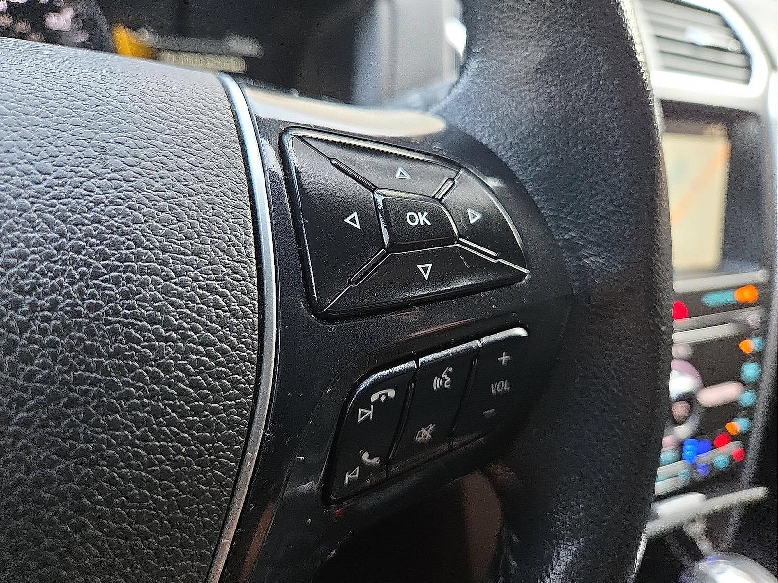 Used 2018 Ford Explorer Limited AWD/4WD image 19