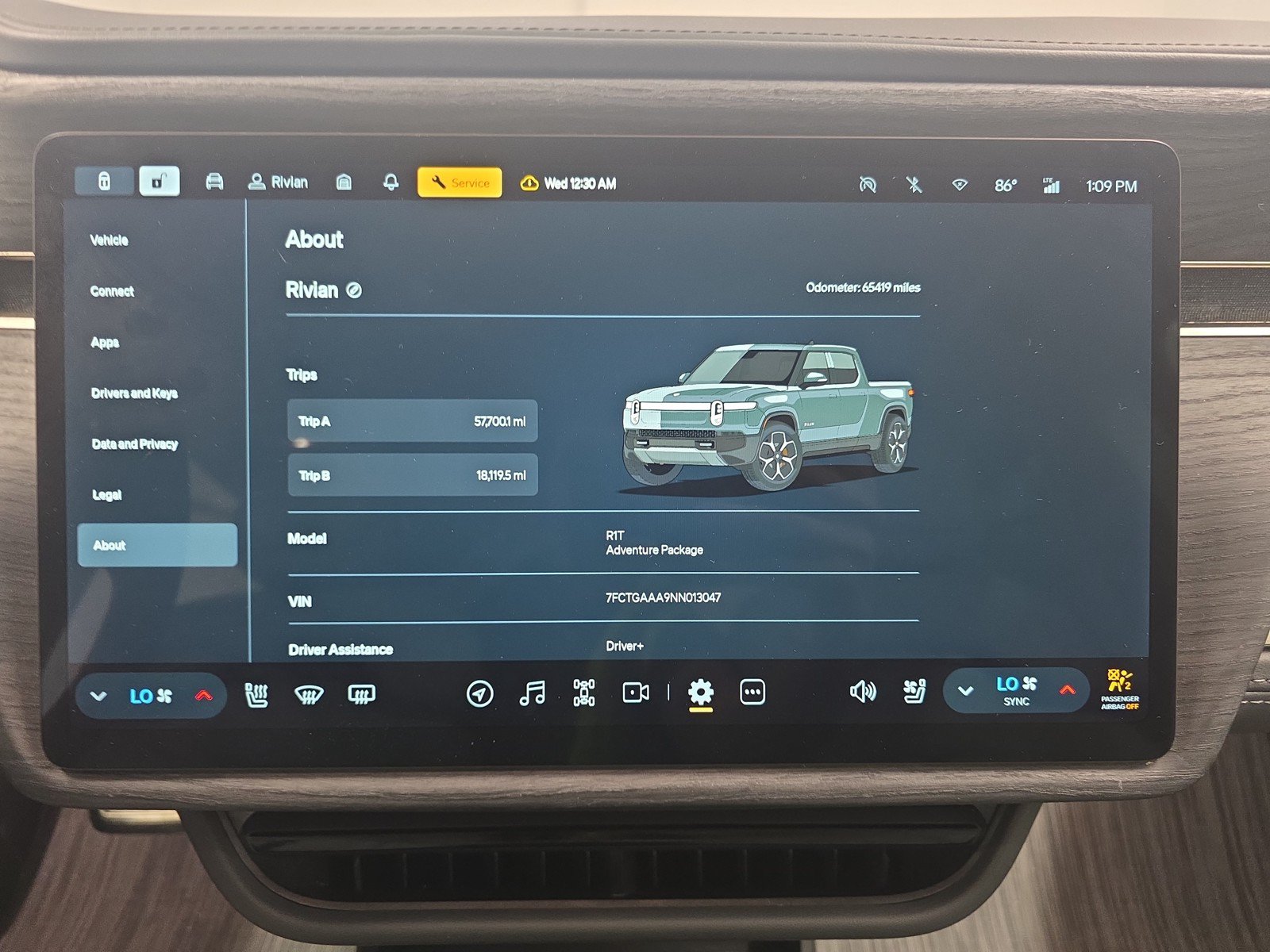 Used 2022 Rivian R1T Adventure AWD/4WD image 27