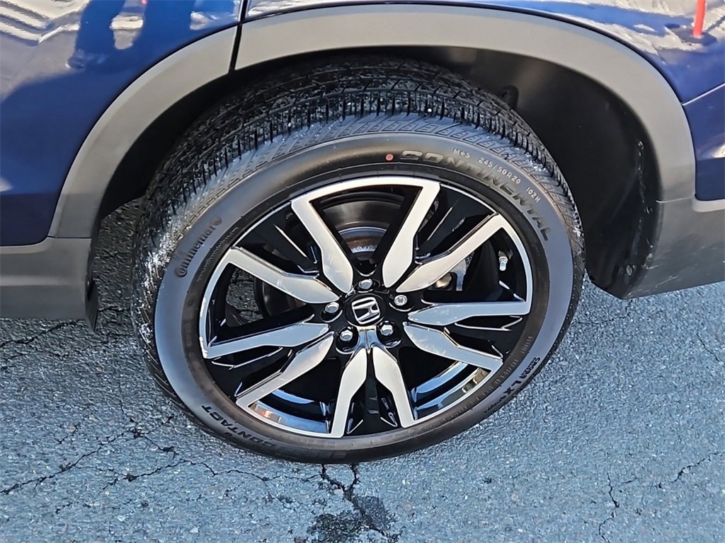 Certified 2022 Honda Pilot Touring image 3