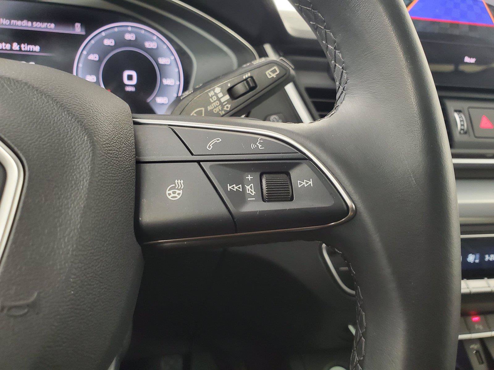 Used 2025 Audi Q5 2.0T Premium AWD/4WD image 26