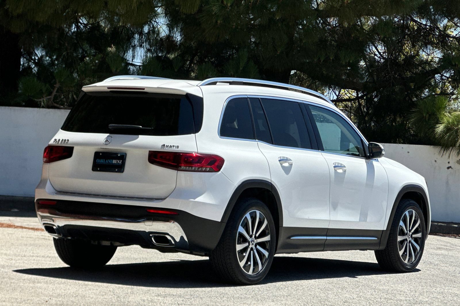 Certified 2023 Mercedes-Benz GLB 250 4MATIC image 5