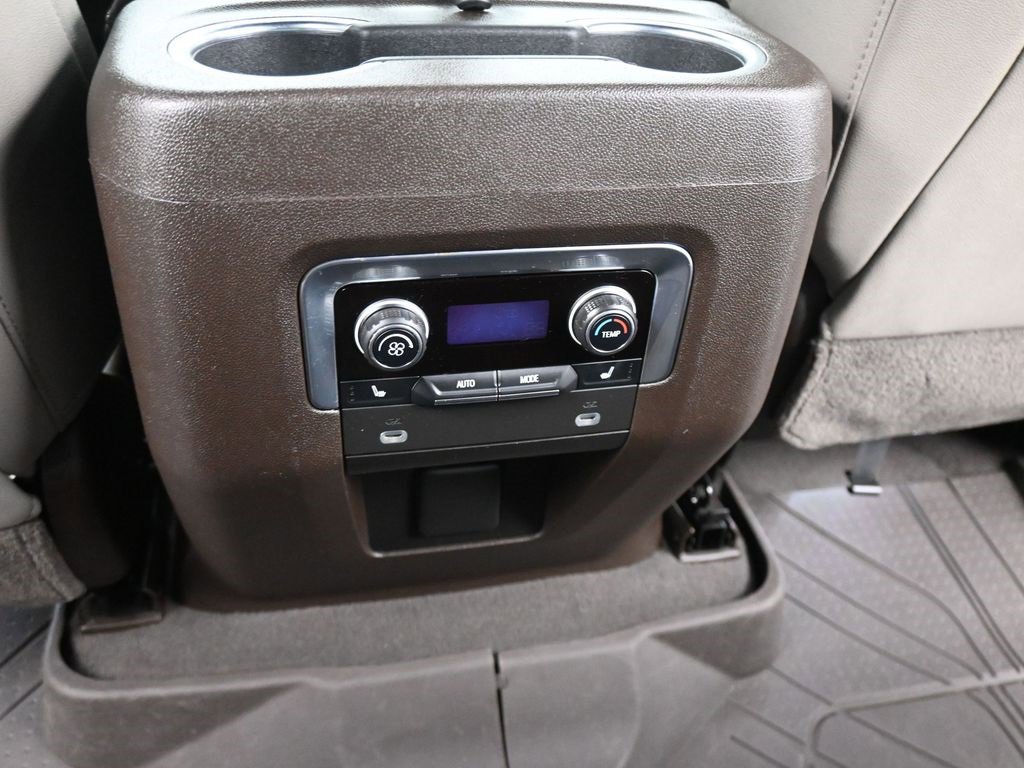 Used 2021 Chevrolet Tahoe Z71 w/ Z71 Off-Road Package image 17