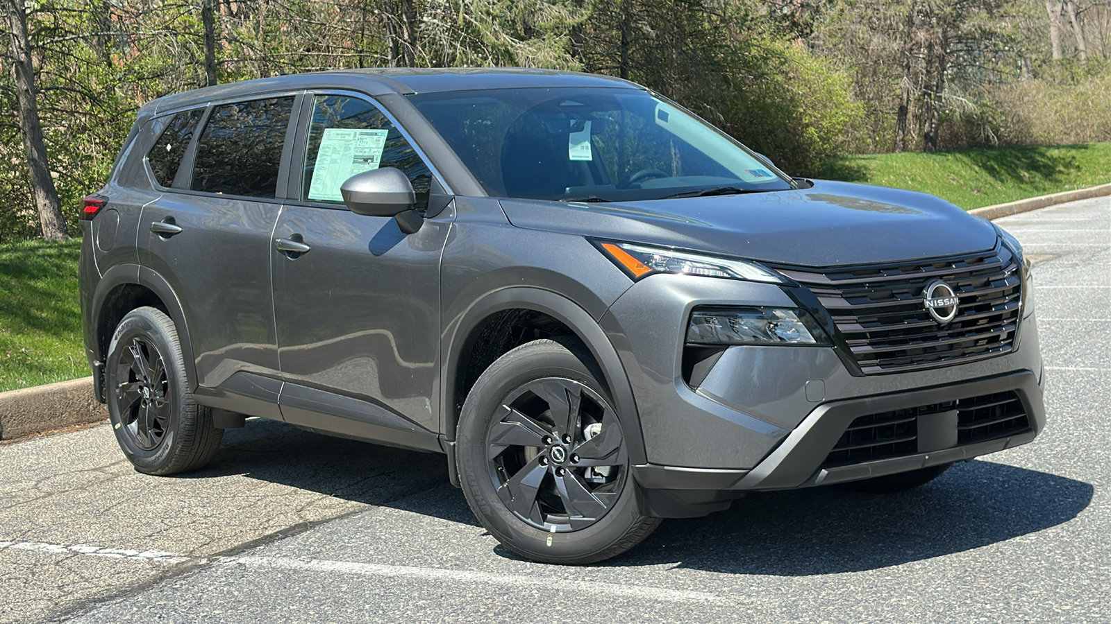 New 2026 Nissan Rogue SV w/ Cold Weather Package AWD/4WD image 1