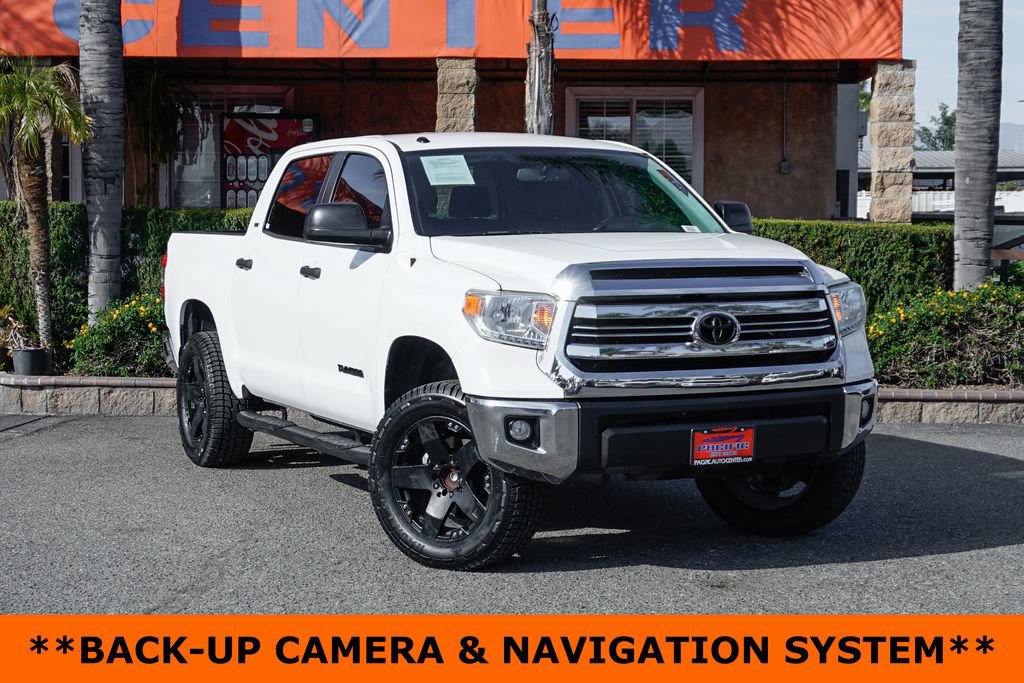 Used 2017 Toyota Tundra SR5 w/ SR5 Upgrade Package RWD image 2