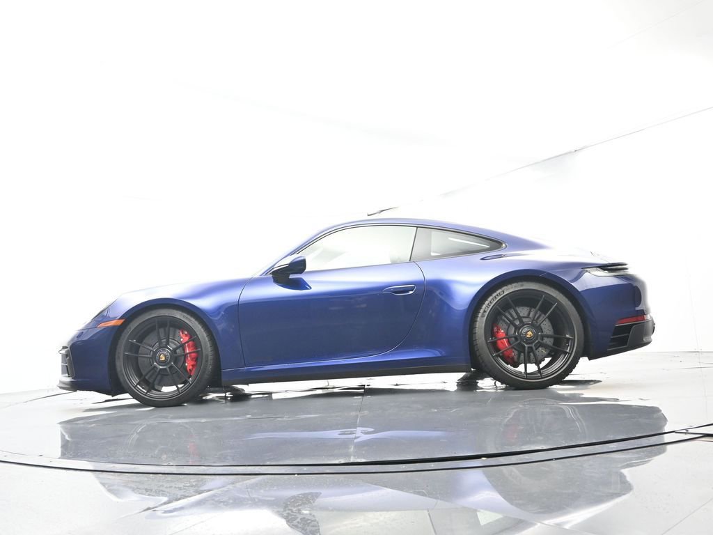 Certified 2024 Porsche 911 Carrera GTS RWD image 45